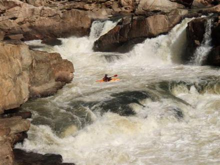 Acacia Canoe Sales and Hire