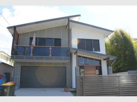 Built by Thomas Pty Ltd Built by Thomas Pty Ltd