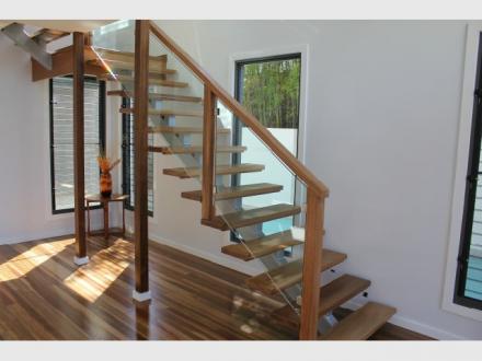 Built by Thomas Pty Ltd Built by Thomas Pty Ltd