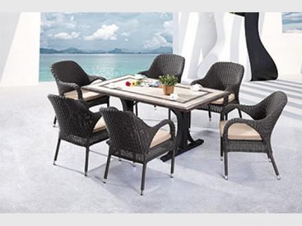 Outdoor Dining Sets