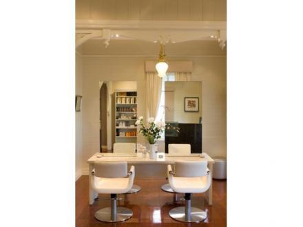 Suzina Melina Hair-Beauty-Lifestyle Suzina Melina Hair-Beauty-Lifestyle