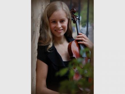 Violin Teacher - Verity Violin Teacher - Verity