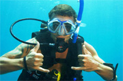 Diving the Ex HMAS